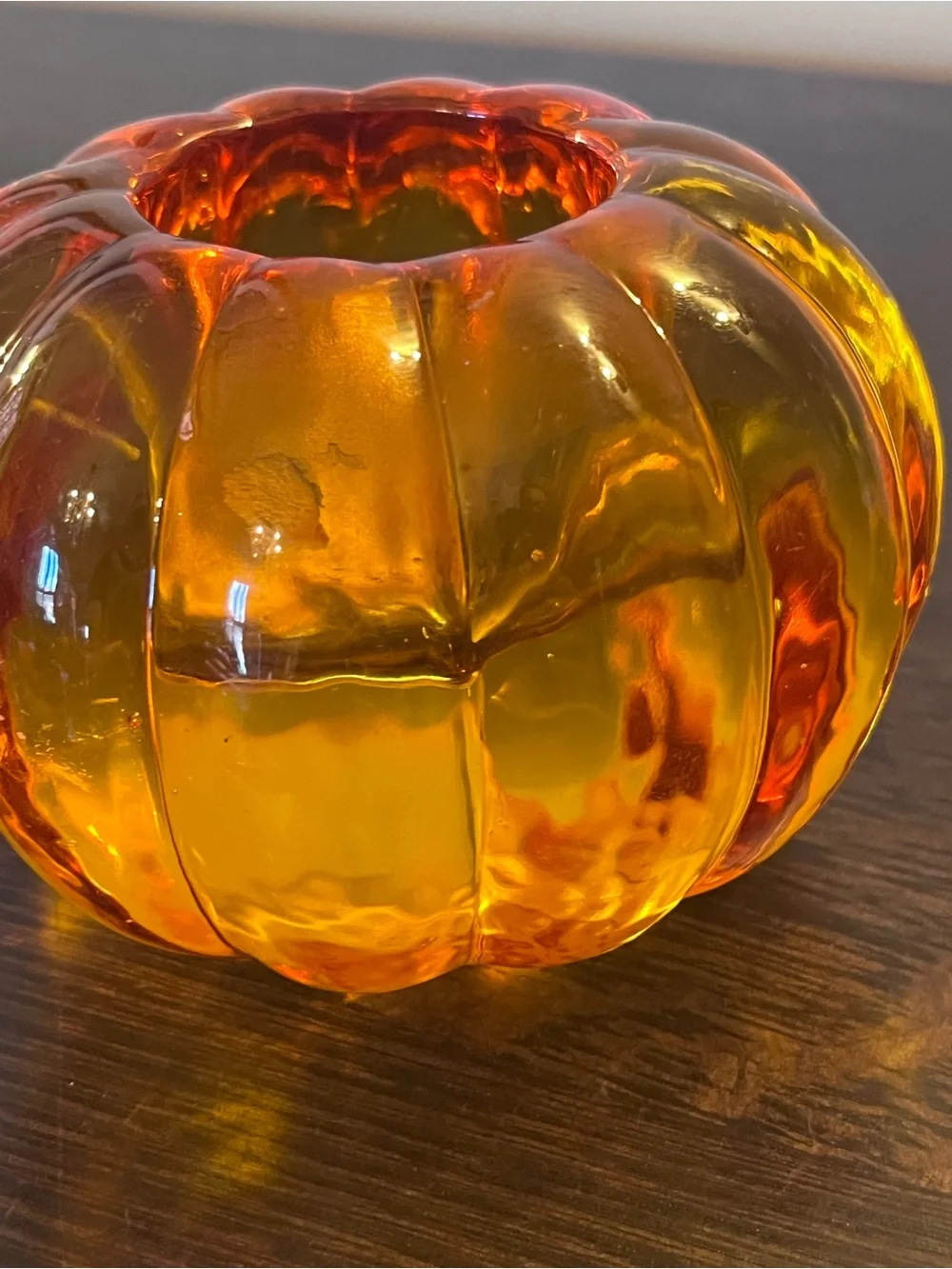 Williams Sonoma elegantly crafted